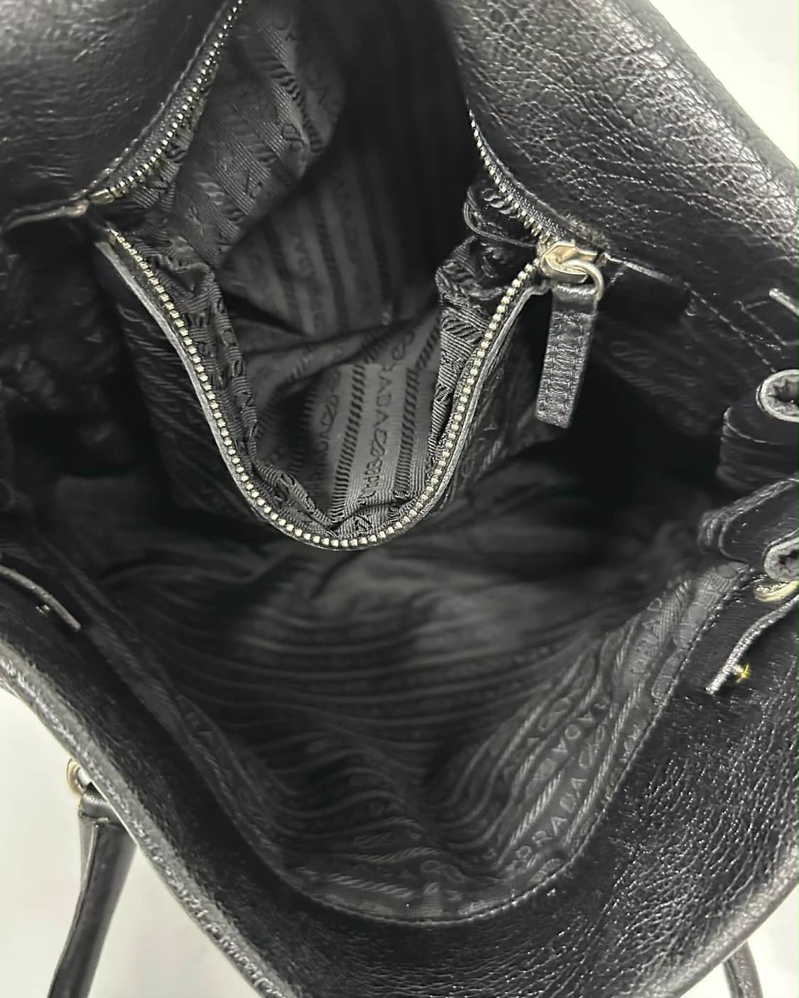 프라다 리나일론 플랩 숄더 토트백 상품이미지9