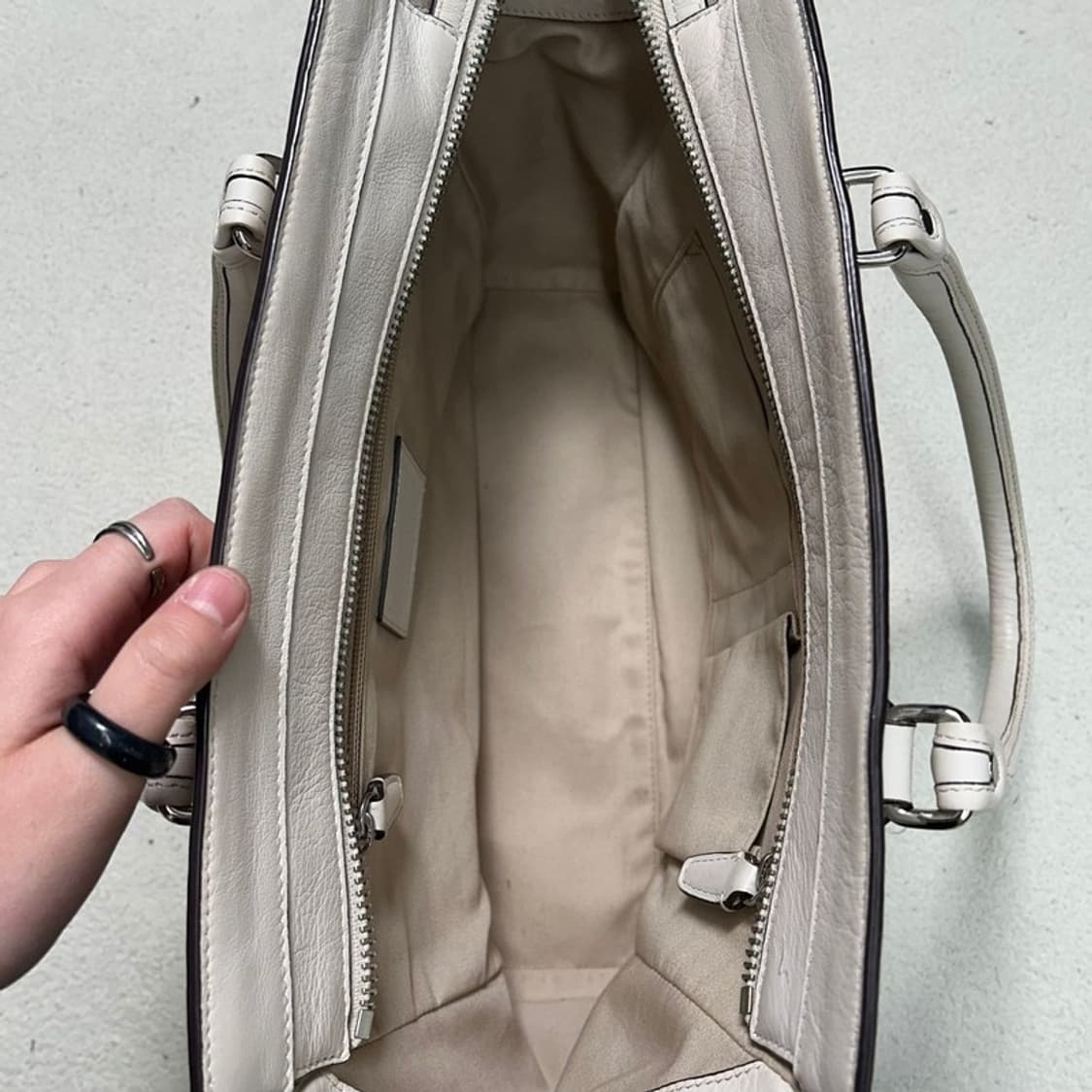 코치 아이보리 토트백 상품이미지4