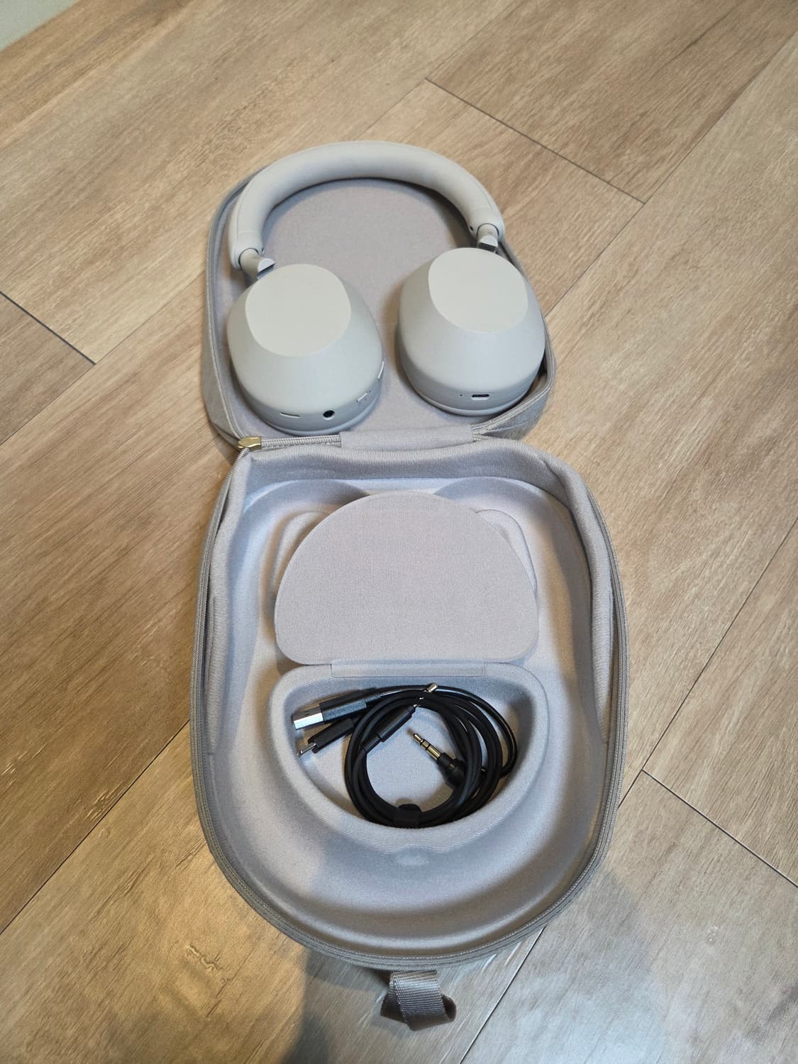 소니 헤드셋 상품이미지1