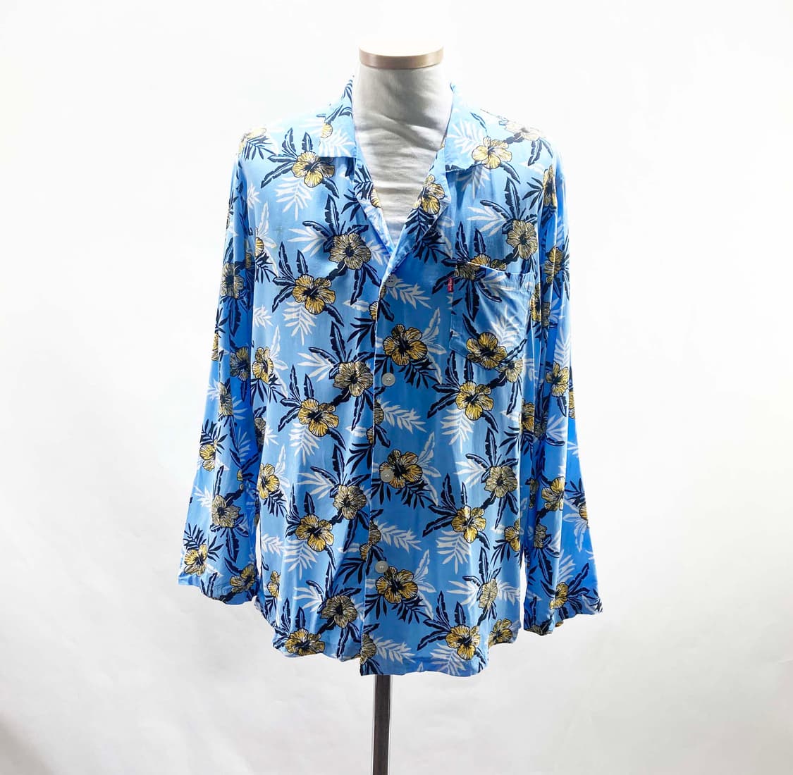 리바이스 9부프린팅티셔츠 레이온 95  상품이미지1