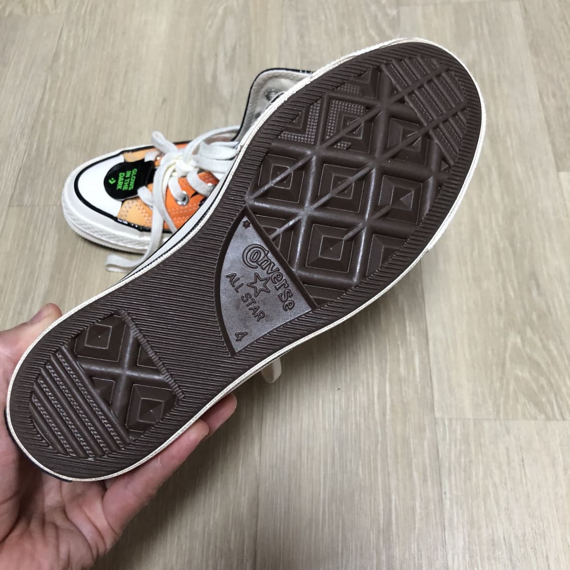 (230) 새상품 컨버스 CONVERSE 척 70 하이 블랙 레드 프레임 상품이미지4