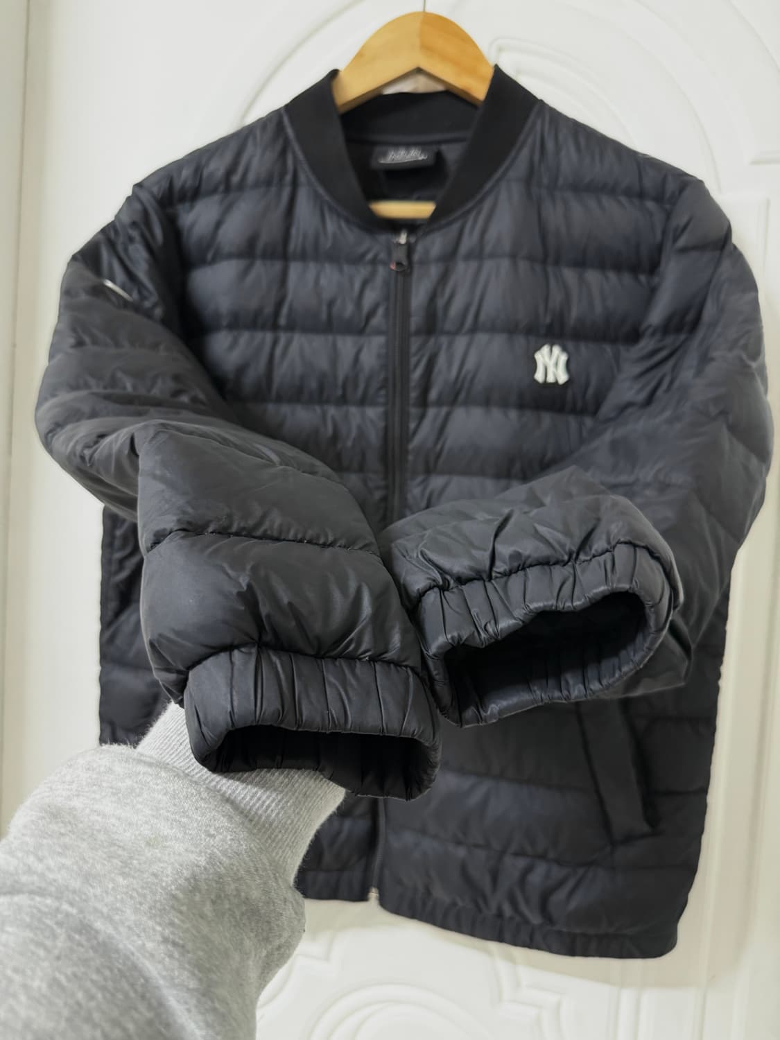 90 S사이즈 MLB 구스다운 경량패딩 상품이미지4