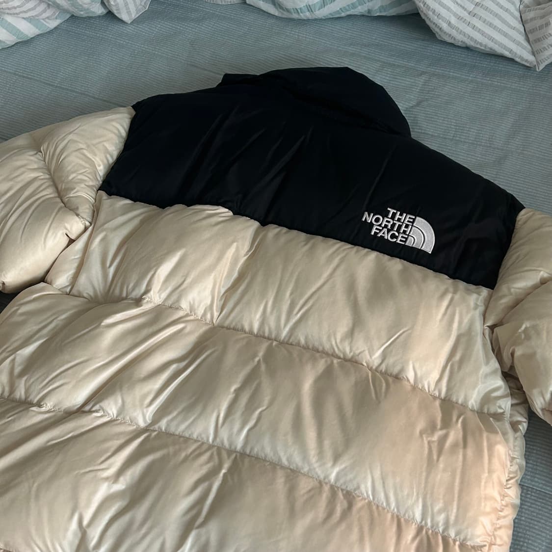 (w) 노스페이스 1996 눕시 L (크림베이지) 상품이미지3