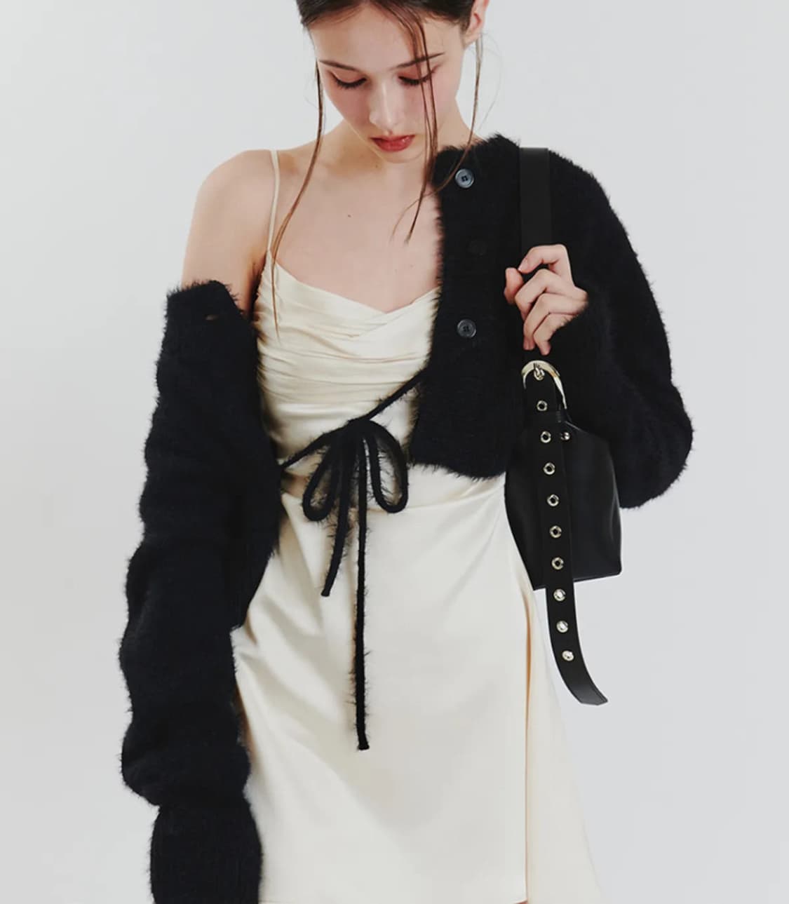 페인오어플레져 엔젤라 니트 가디건 블랙 상품이미지3