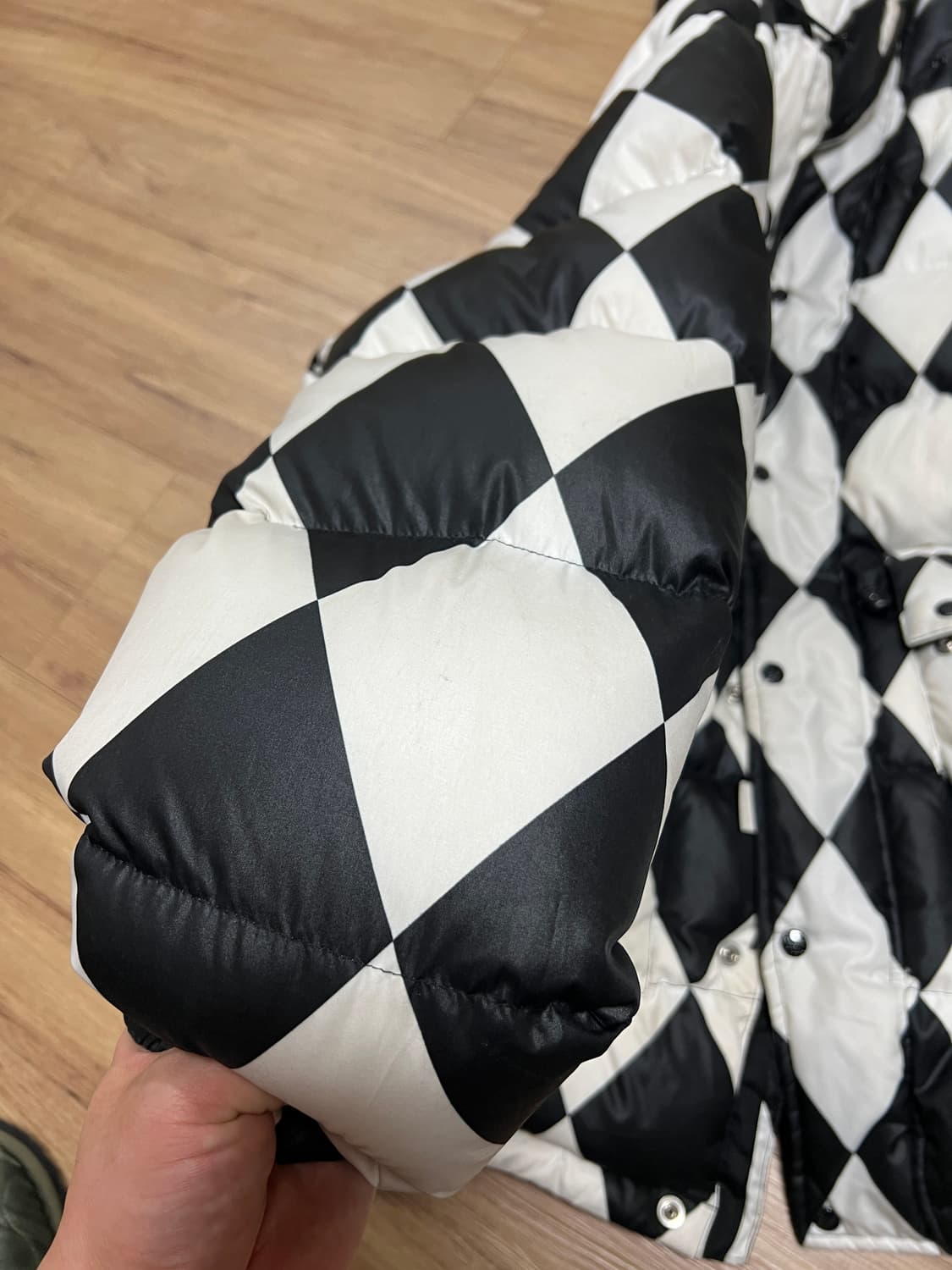 페치선데이 패딩 M 상품이미지3