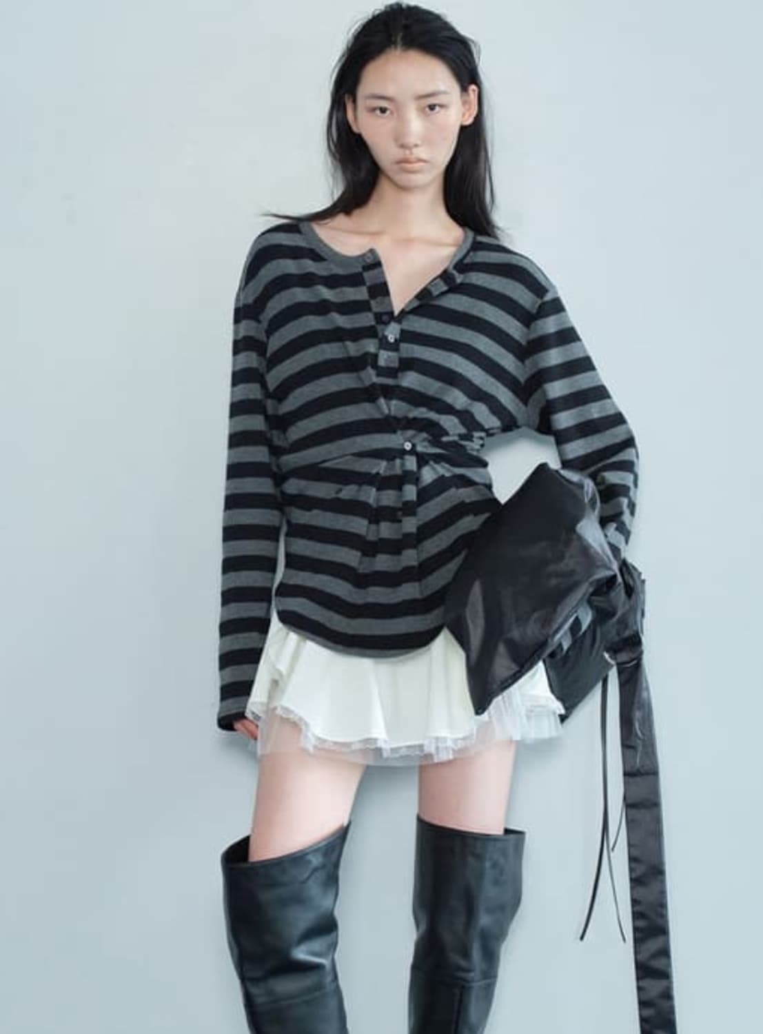 세릭_STRIPE HENLEY NECK TOP 상품이미지2