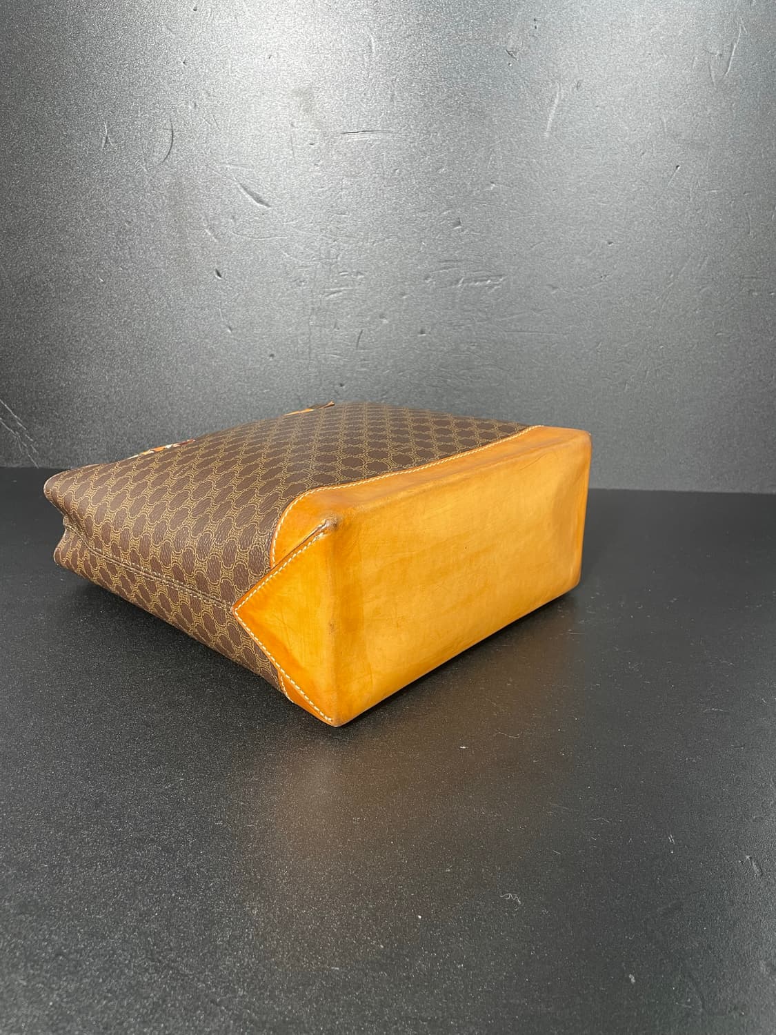 CELINE 셀린느 마카담 모노그램 빈티지 토트 숄더 백 상품이미지5