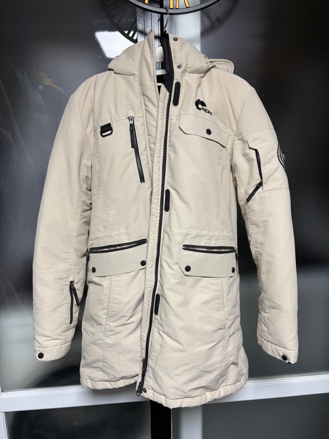 네파 구스다운 롱패딩 상품이미지1