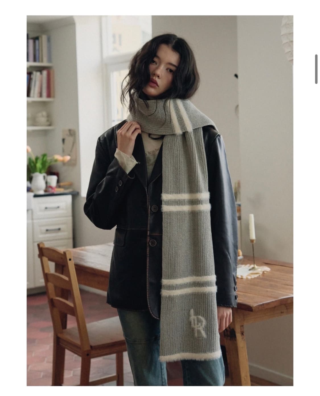 레더리 플러피 스트라이프 니트 머플러 [LIGHT GREY] 상품이미지4