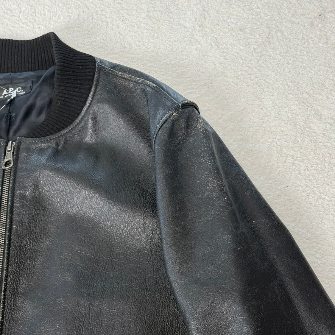 A.P.C 카프스킨 레더자켓  상품이미지4