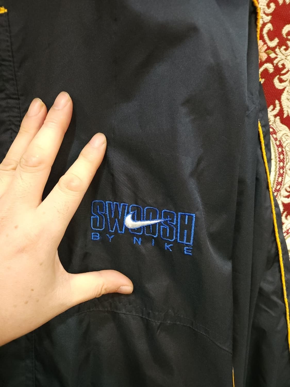 나이키 90s 빅 스우시 양면 바람막이 후리스 점퍼

 상품이미지4