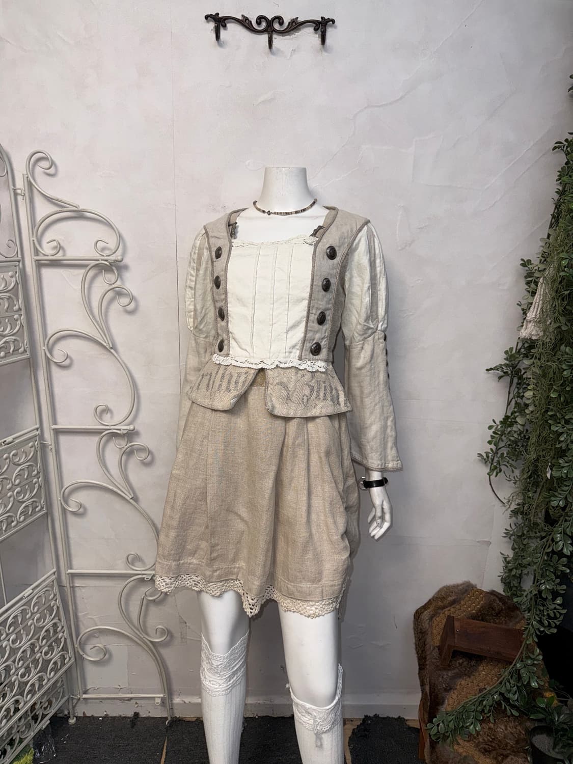 Beige linen double button corset blouse  상품이미지6