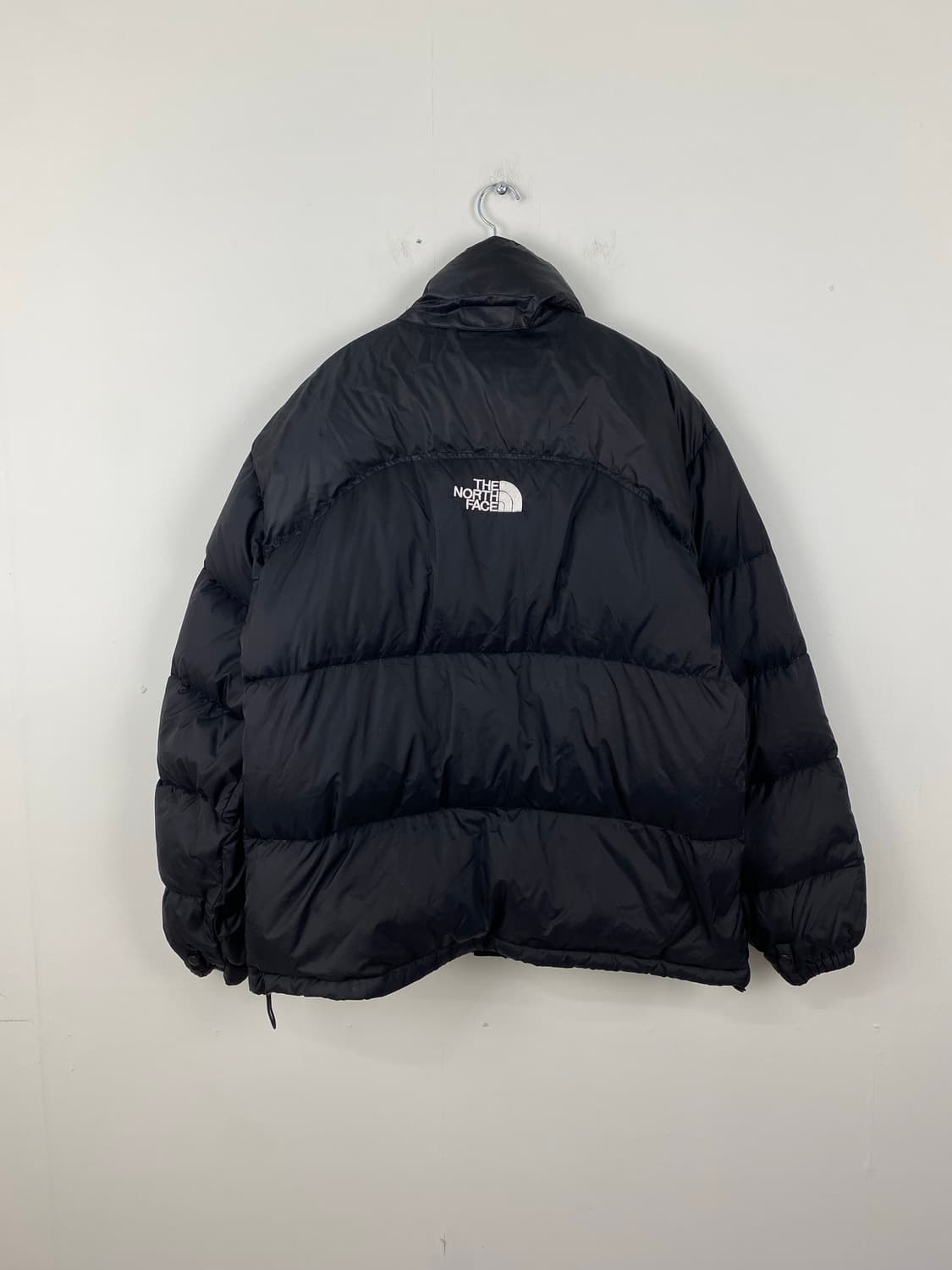 노스페이스 눕시 센터로고 700 패딩 해외판 L 상품이미지1