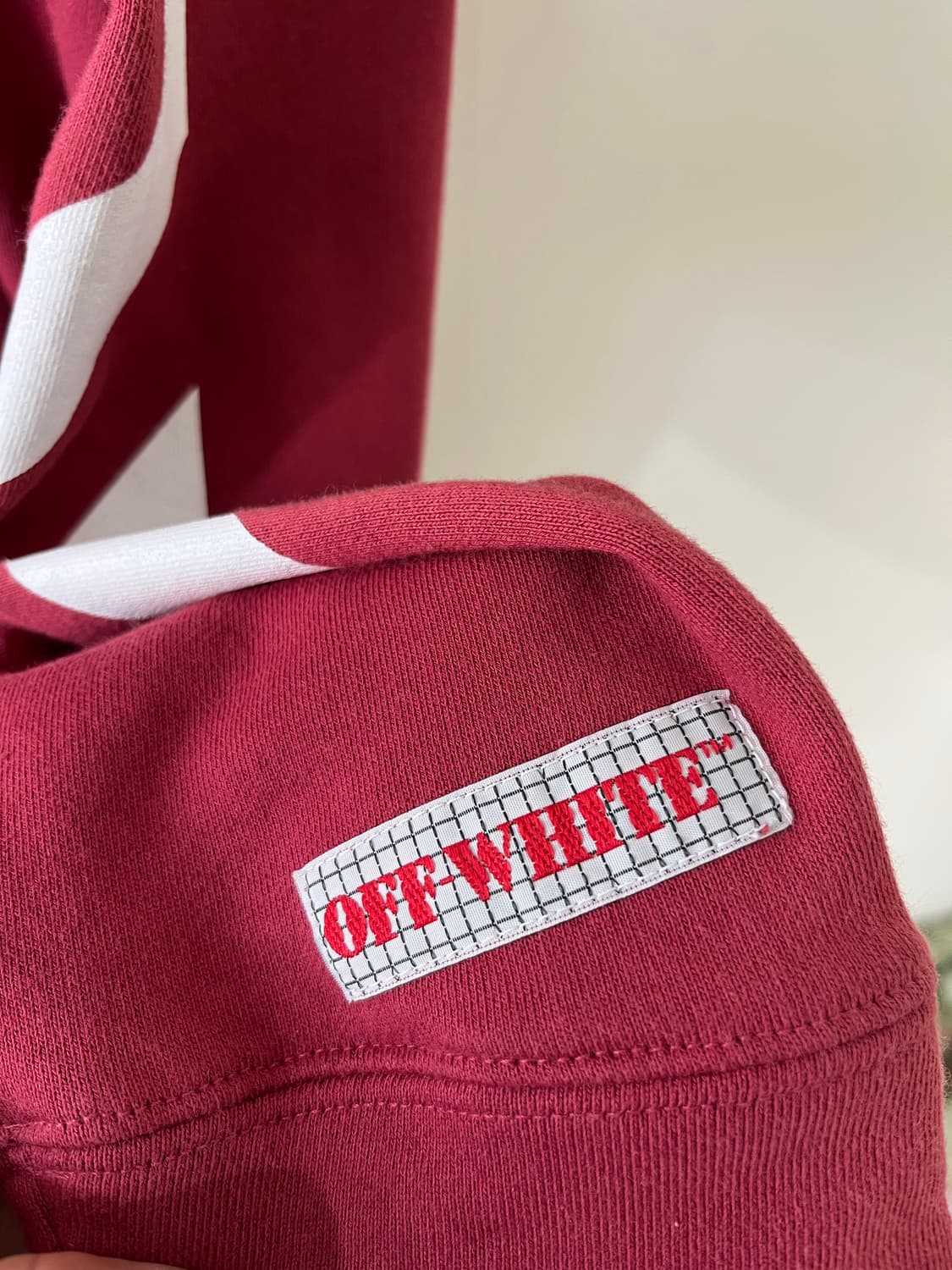 새상품 오프화이트 애로우 후드티 상품이미지6