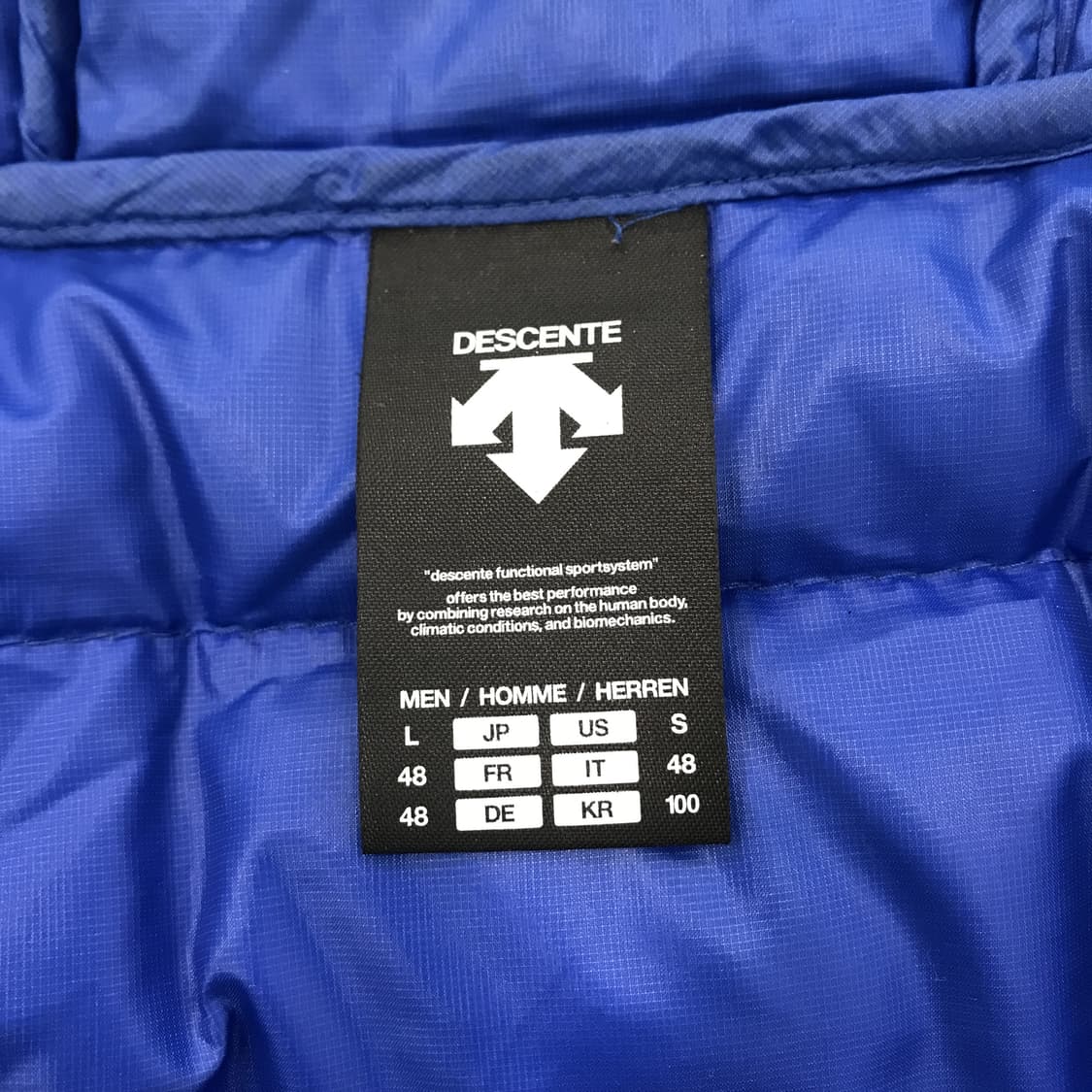 데상트 듀얼리스 2in 1 바람막이 패딩점퍼 [100] 상품이미지5