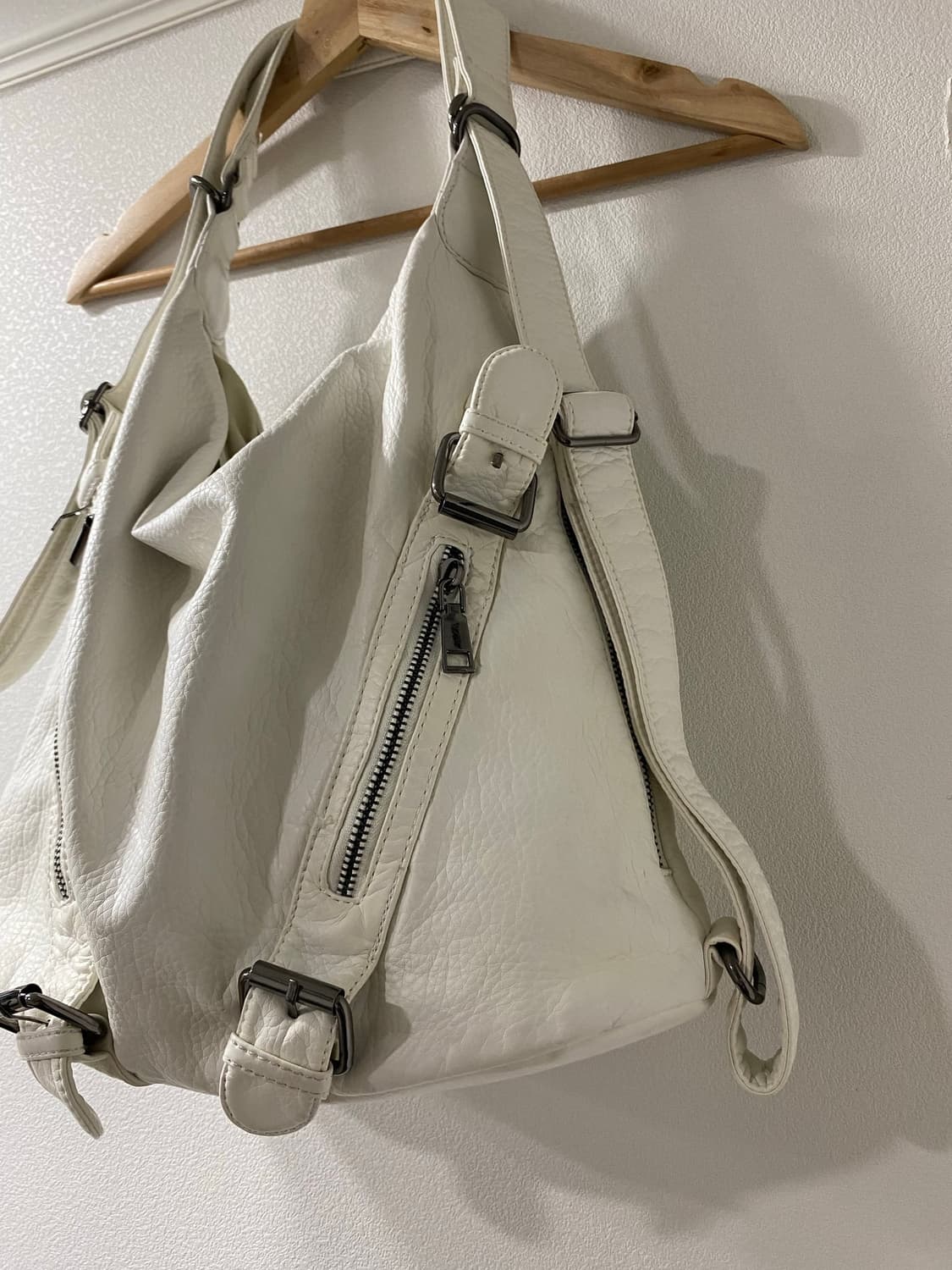 00’s Buckle&Zipper Detail White Leather  상품이미지4