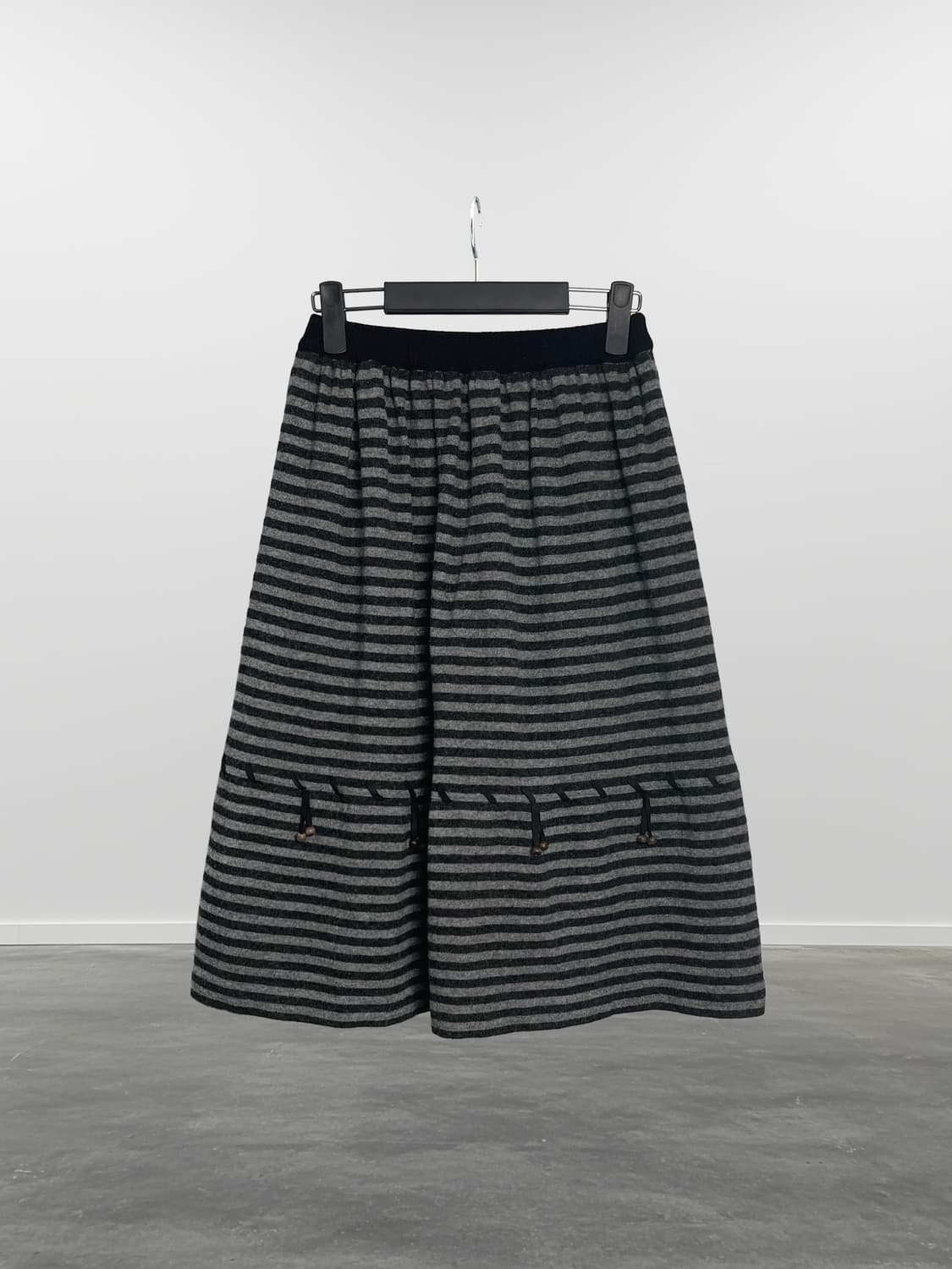 SOFLANE SPORT 스트라이프 울 스커트 상품이미지1