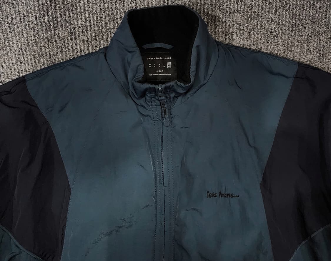 Urban Outfitters 투톤 기모 오버핏 집업 자켓 XL 상품이미지4