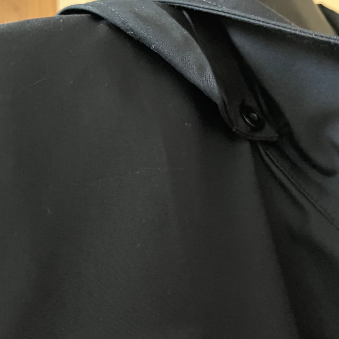 유니클로U 르메르 트렌치코트 블랙(후드 탈부착) 상품이미지4