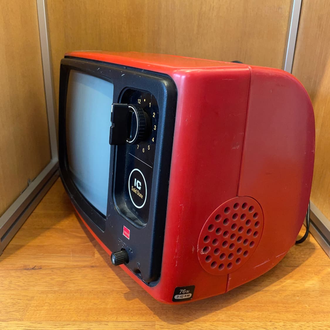 Sharp 10P-K1 Black-and-White TV 상품이미지2