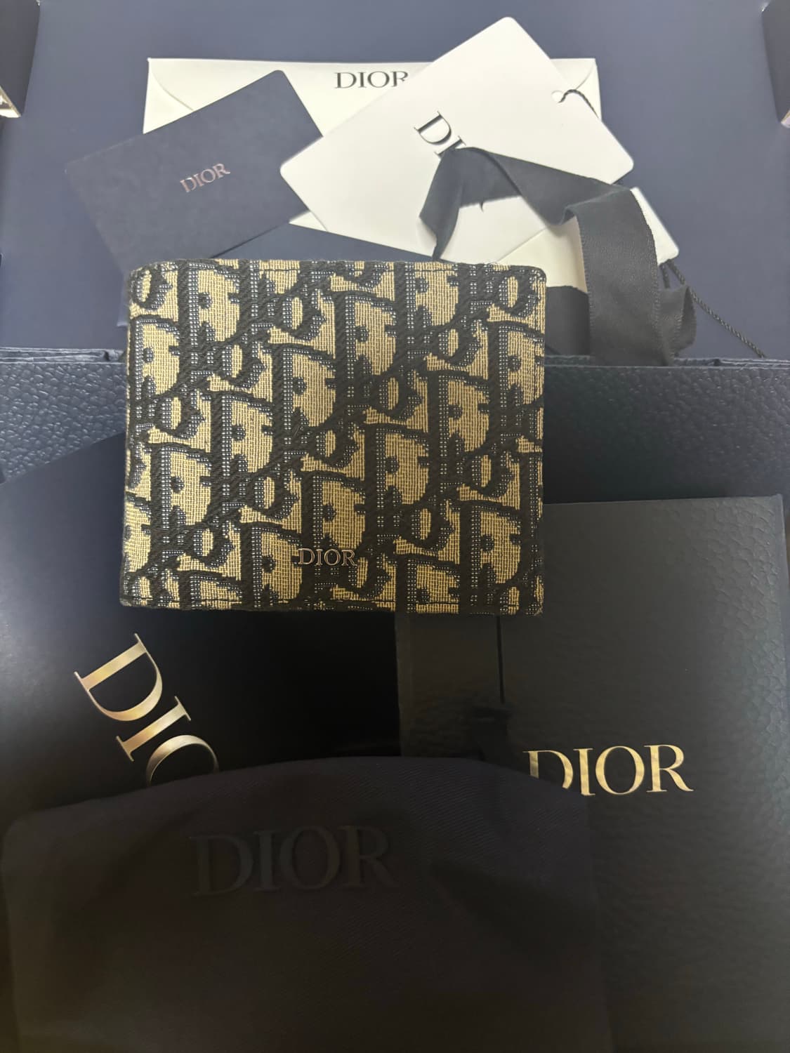 디올 오블리크 반지갑 풀박스 상품이미지1