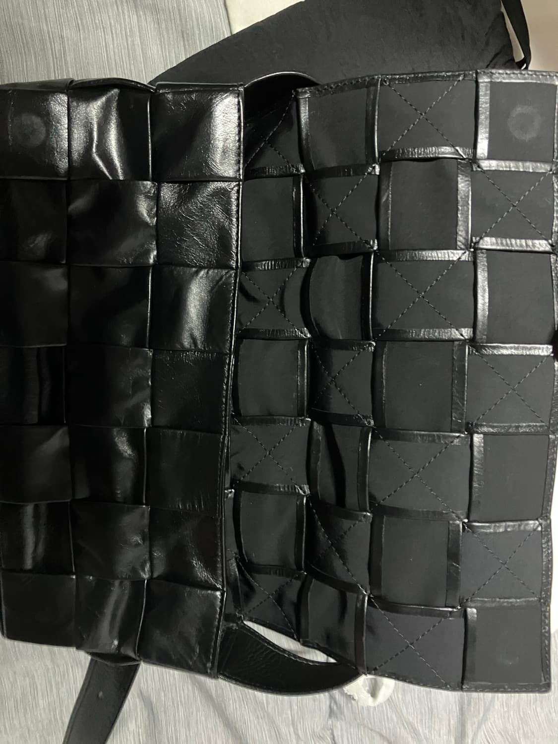 21fw 보테가 카세트백 블랙 상품이미지2