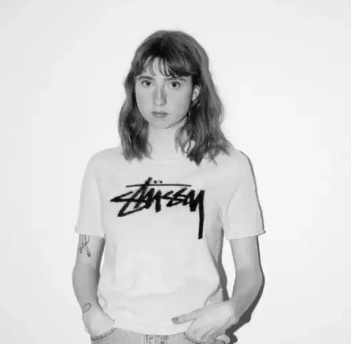 스투시 브러쉬드 반팔 티셔츠 베이지 M 상품이미지2