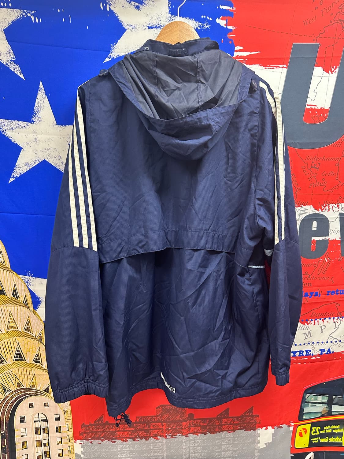아디다스 올드스쿨 레알마드리드 오버핏 바람막이점퍼 XL105 상품이미지5