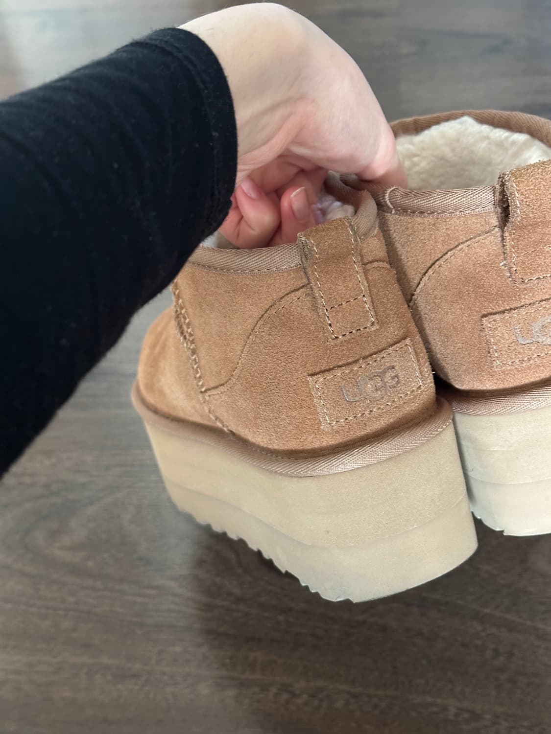 <정품> UGG 미국 어그 울트라 미니 플랫폼 체스트넛 230 US6W  상품이미지3