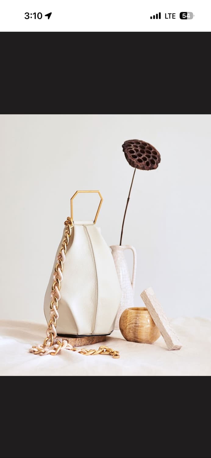 루에브르 트럼펫백 상품이미지1