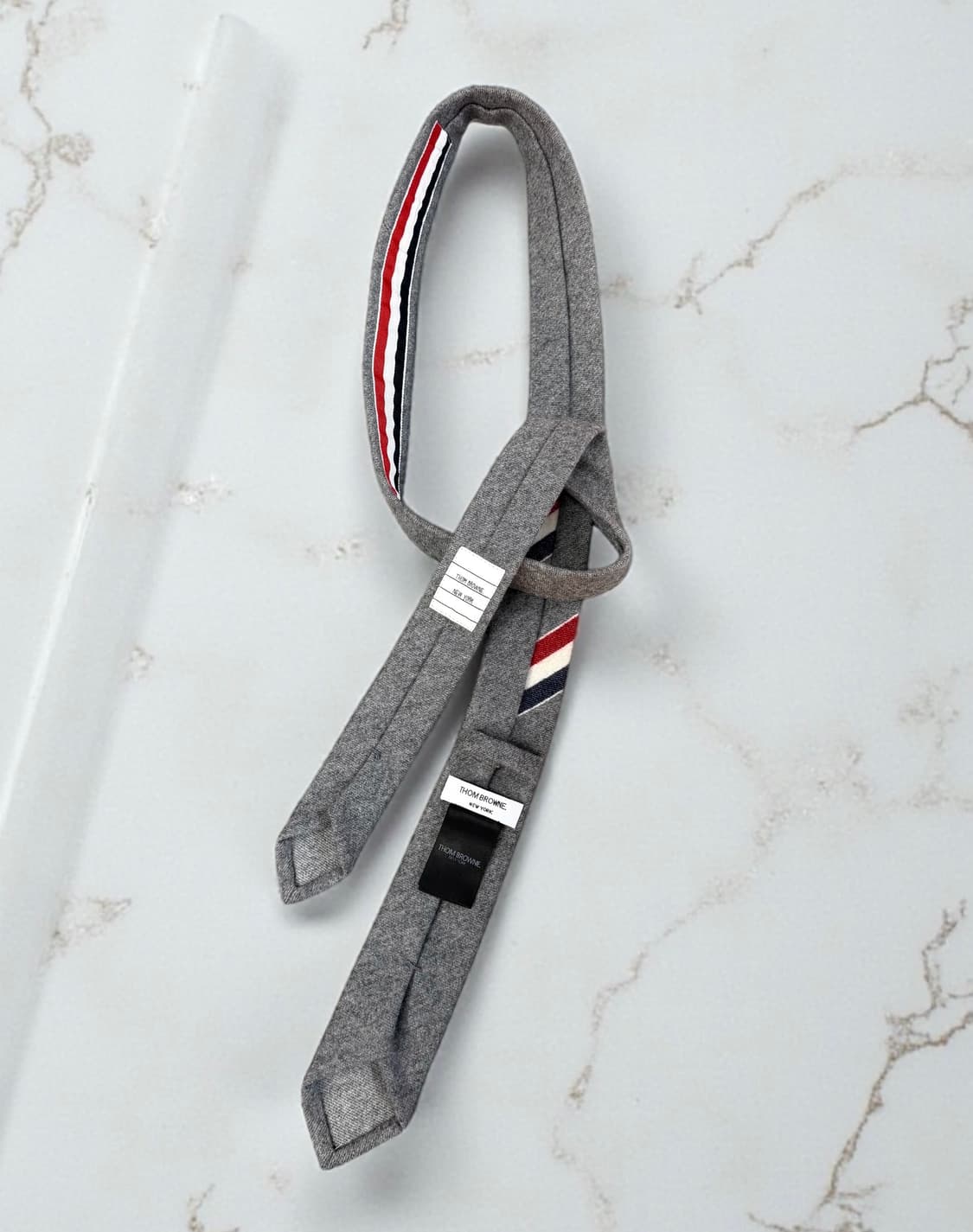 톰브라운 삼선 캐시미어 블렌딩 넥타이 상품이미지6