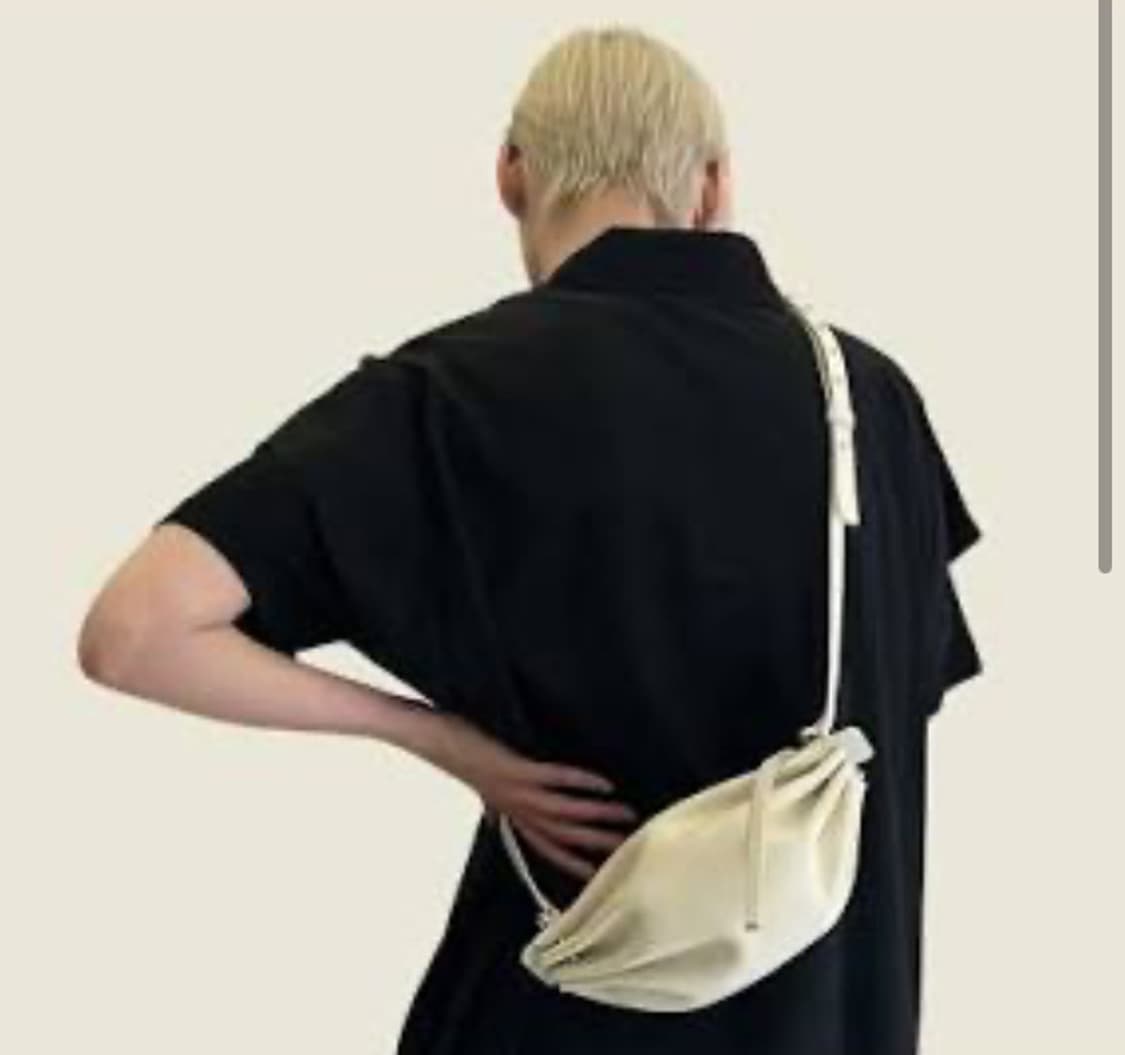 BONASTRE 보나스트레 bon bon 본본백 크림컬러 새상품  파리가 상품이미지1