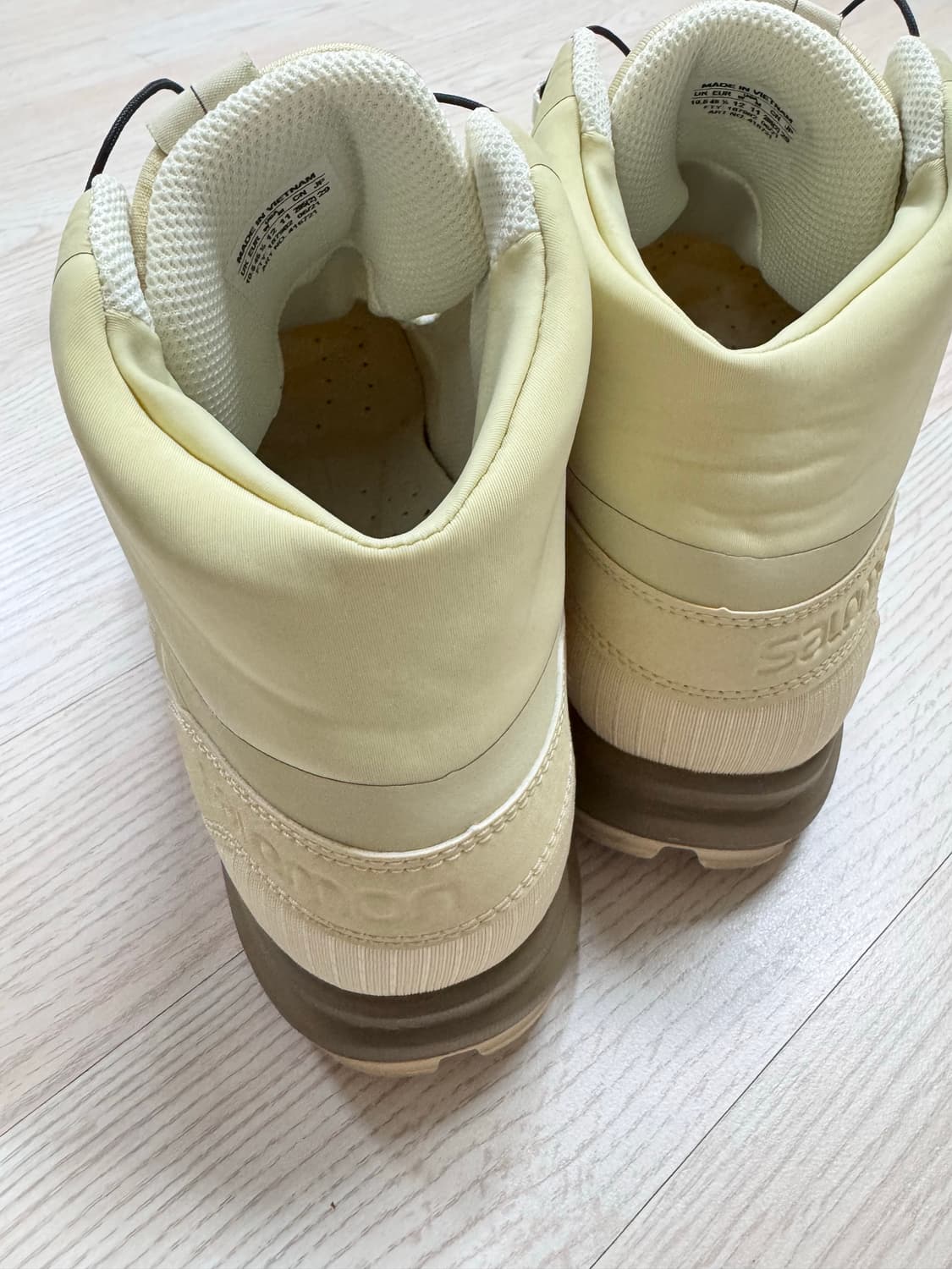 살로몬 퀘스트 엘리먼트 GTX 아이보리 등산화 상품이미지2