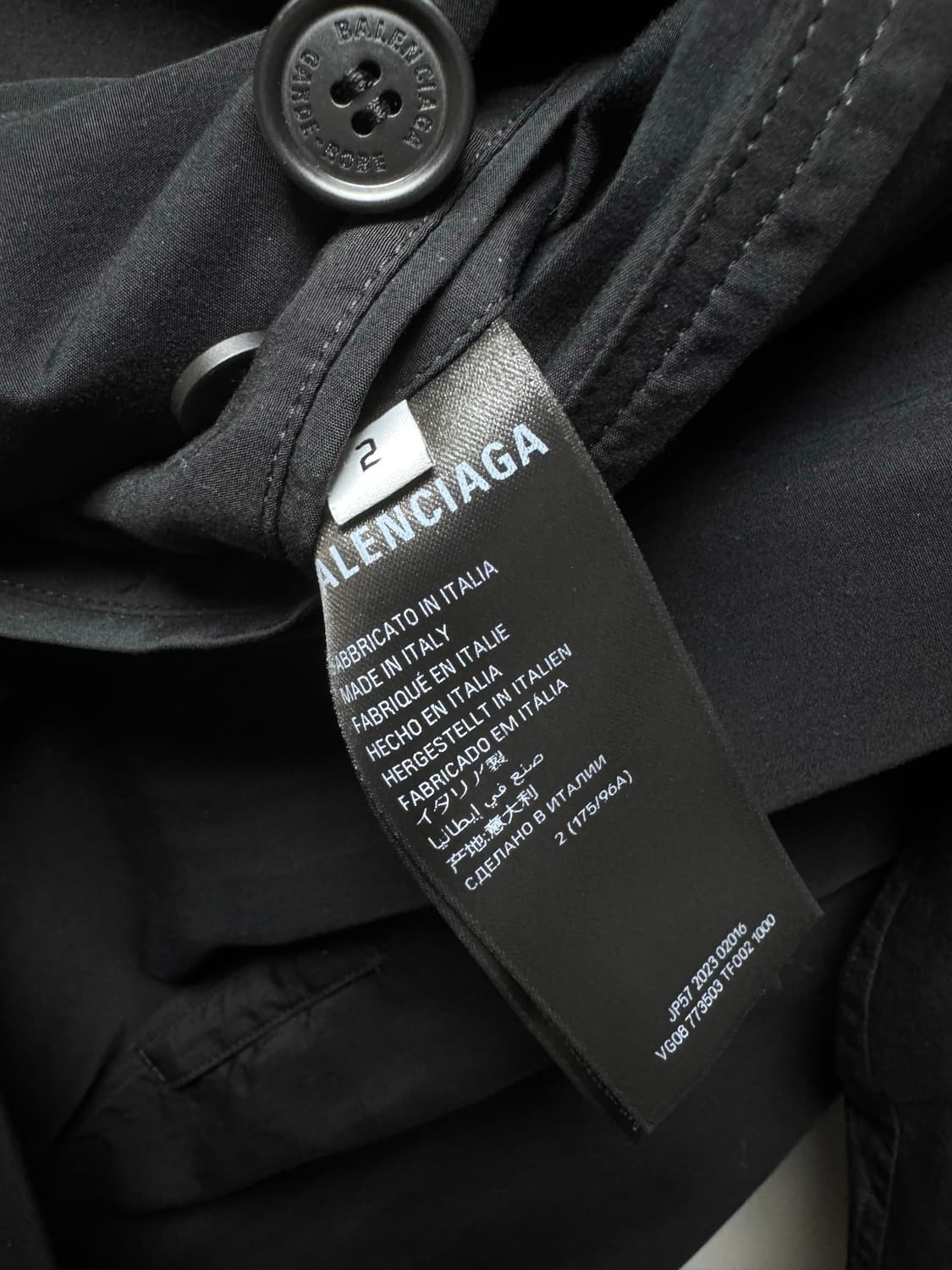 [2] 발렌시아가 24 Spring 플루이드 카코트 가드로브 라인 상품이미지5