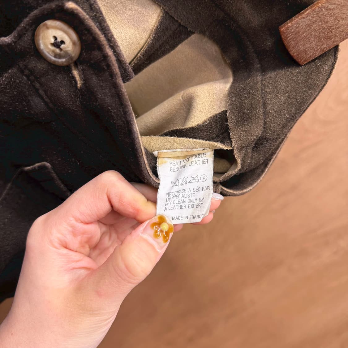 A.P.C. 가죽 팬츠 프론트 빅 포켓 디테일 스트레이트 핏 블랙 상품이미지7