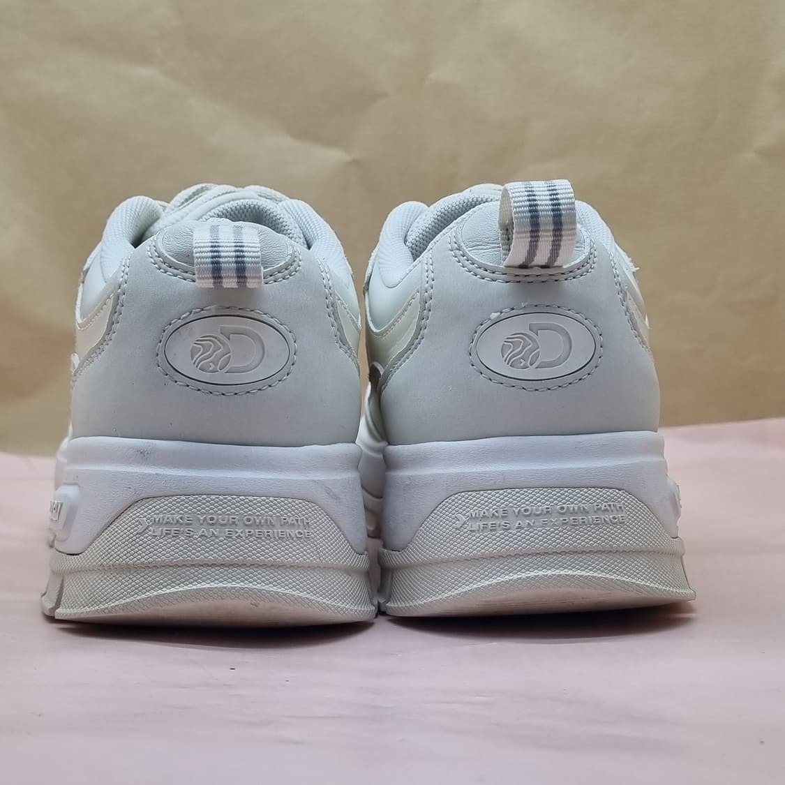 디스커버리 브릭 운동화 250 상품이미지4