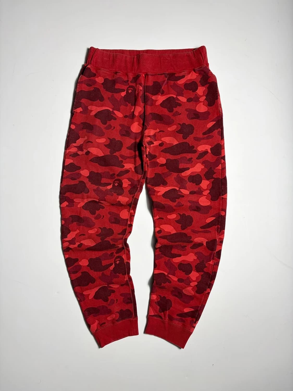 베이프 BAPE 레드 카모플라쥬 스웻 팬츠 R1679 상품이미지1