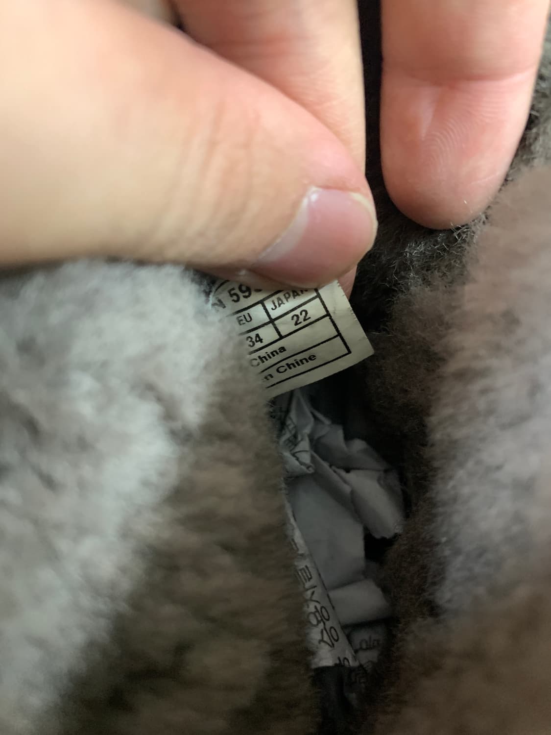 어그 미니 베일리 버튼 II 부츠 그레이 220 상품이미지8