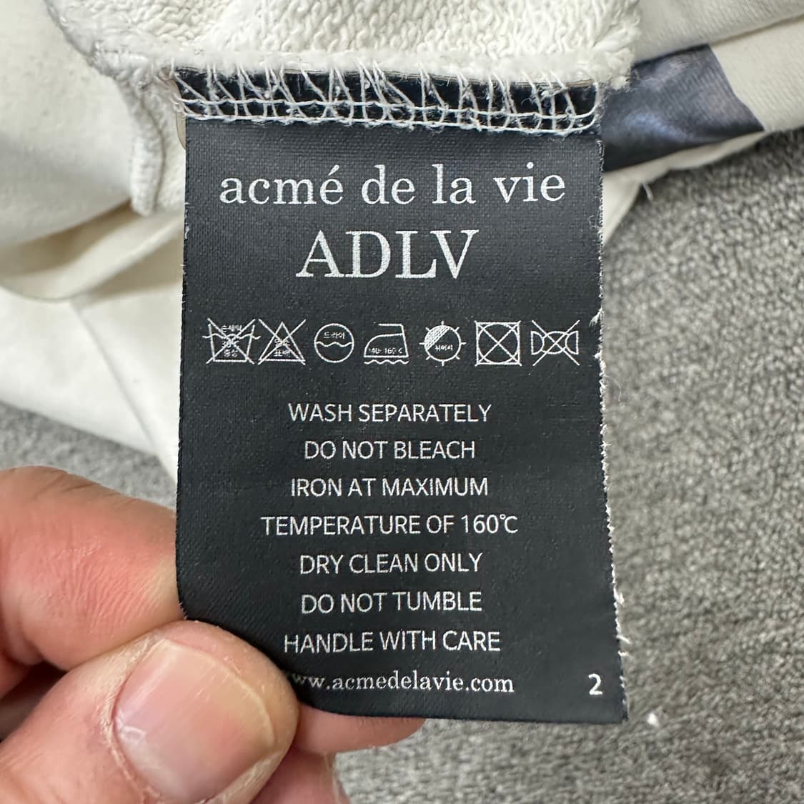 아크메드라비 후드티 상품이미지5