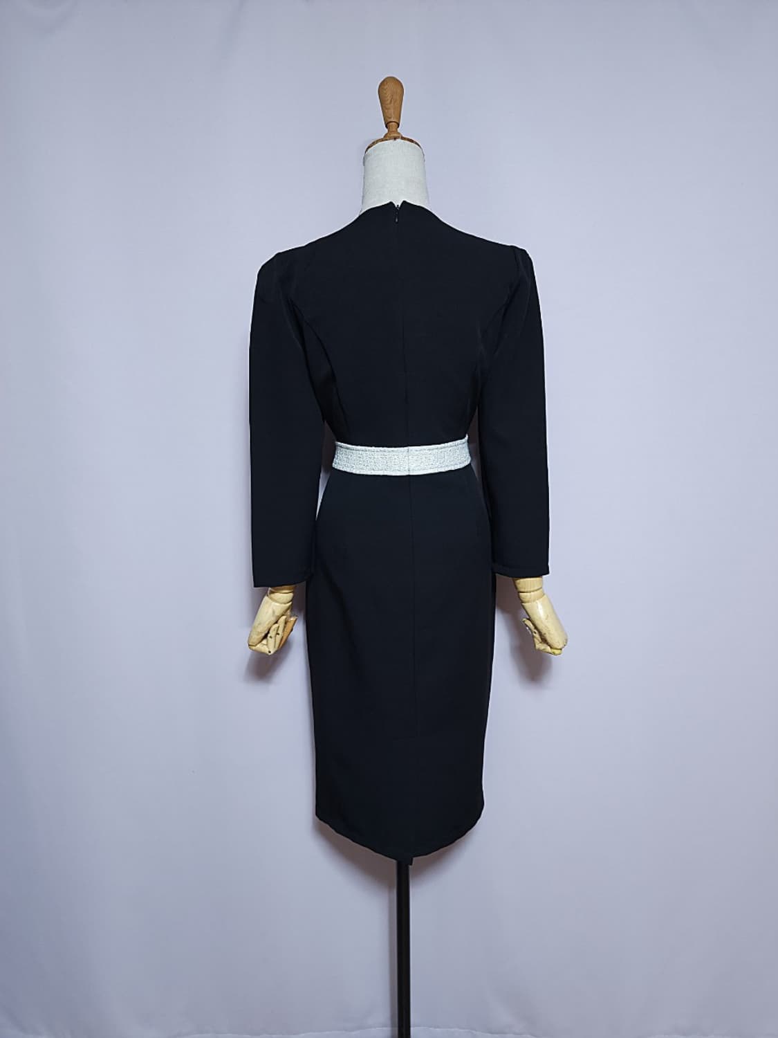 새제품 [77] 시크라인 원피스 상품이미지3