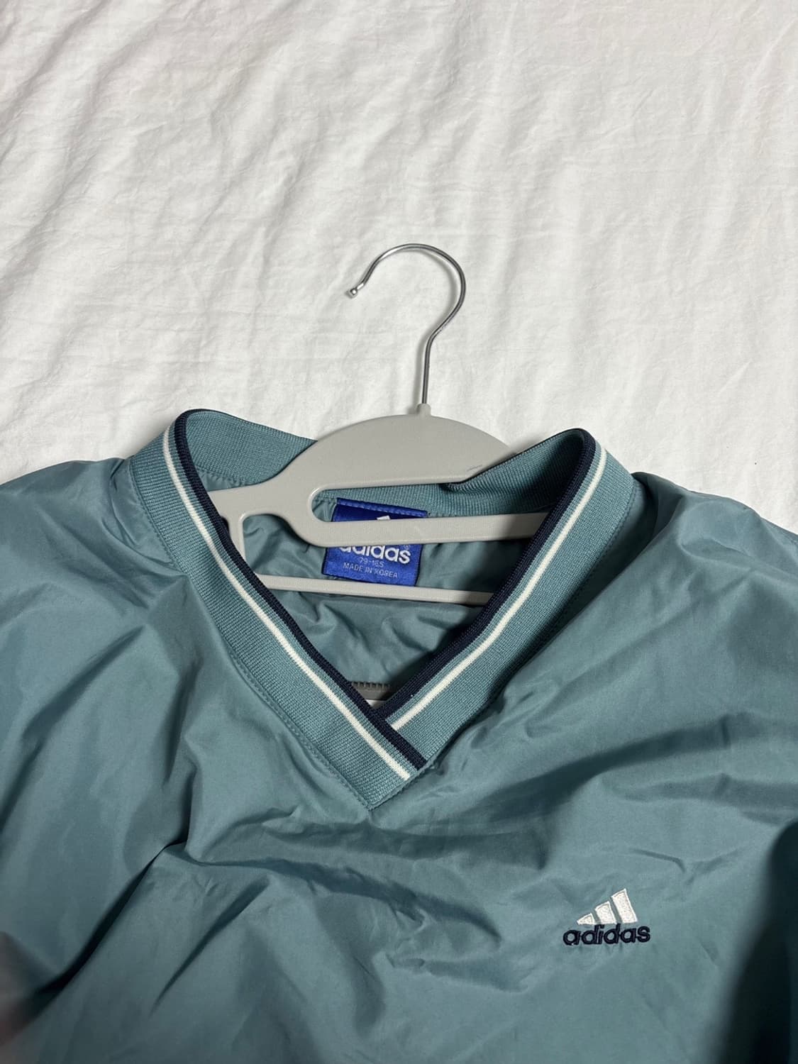 아디다스 브이넥 청록색 웜업 상품이미지4
