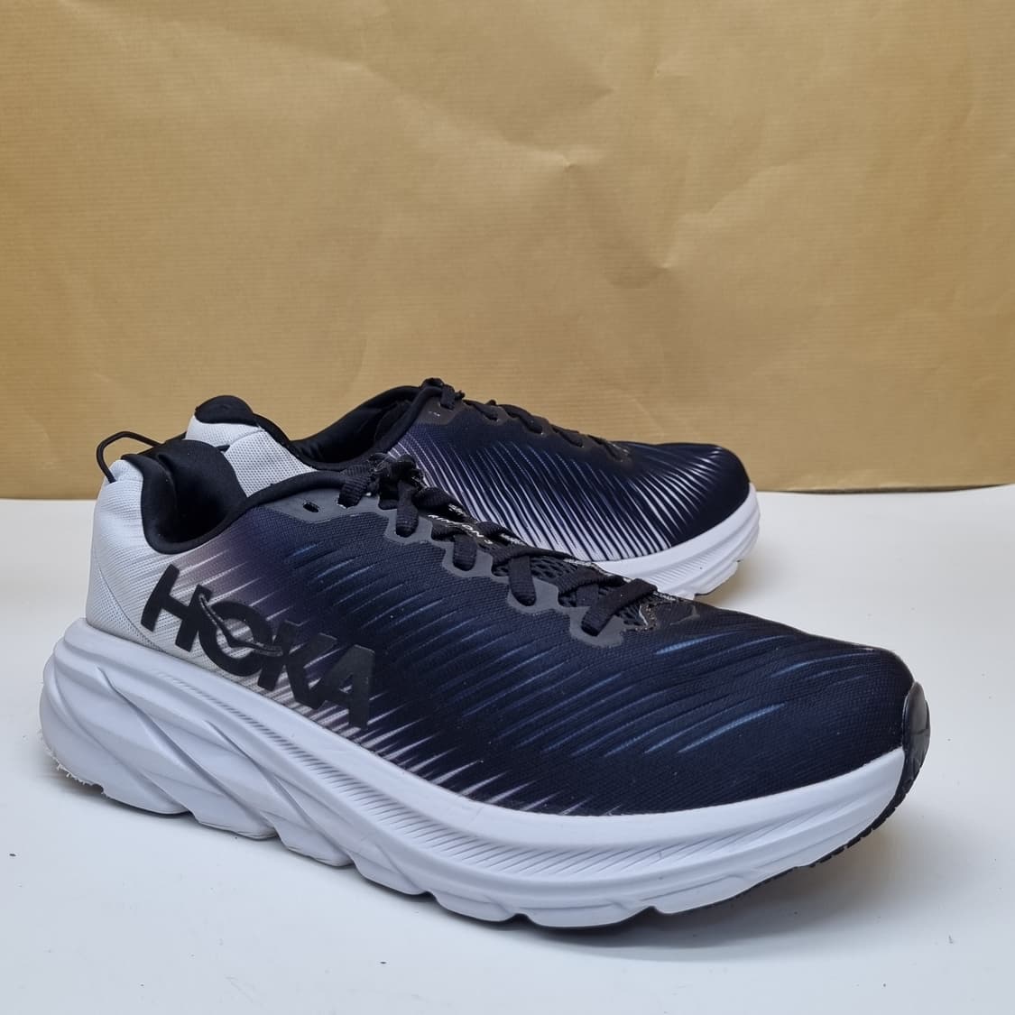 호카 링컨3 런닝화250 상품이미지1