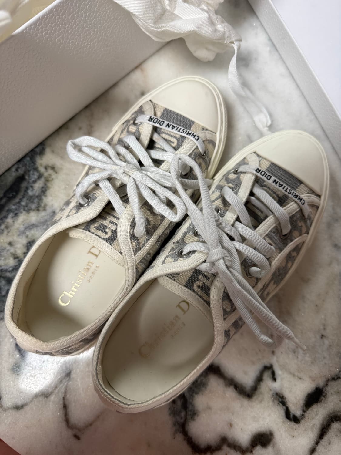 디올 오블리크 워크앤디올 스니커즈 스톤그레이 36 상품이미지1