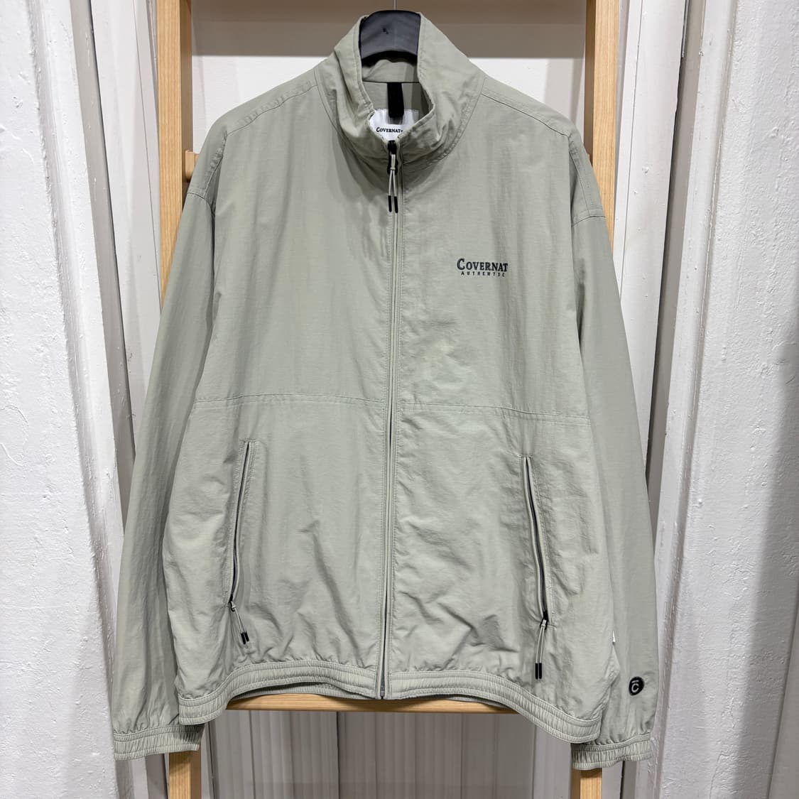 커버낫 빅로고 바람막이 자켓 상품이미지2