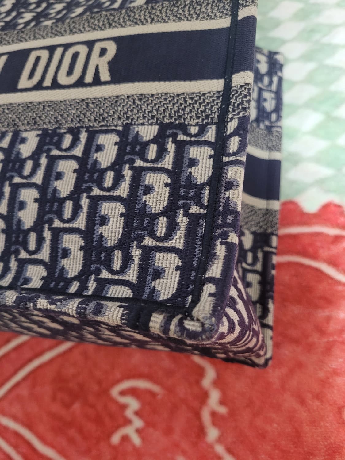 무료배송) 디올 북 토트 미디움 백 상품이미지4