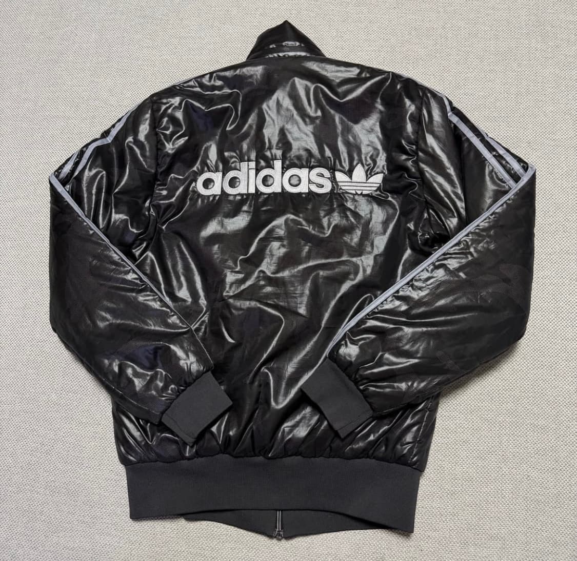 아디다스 올드스쿨 패딩 자켓 상품이미지4