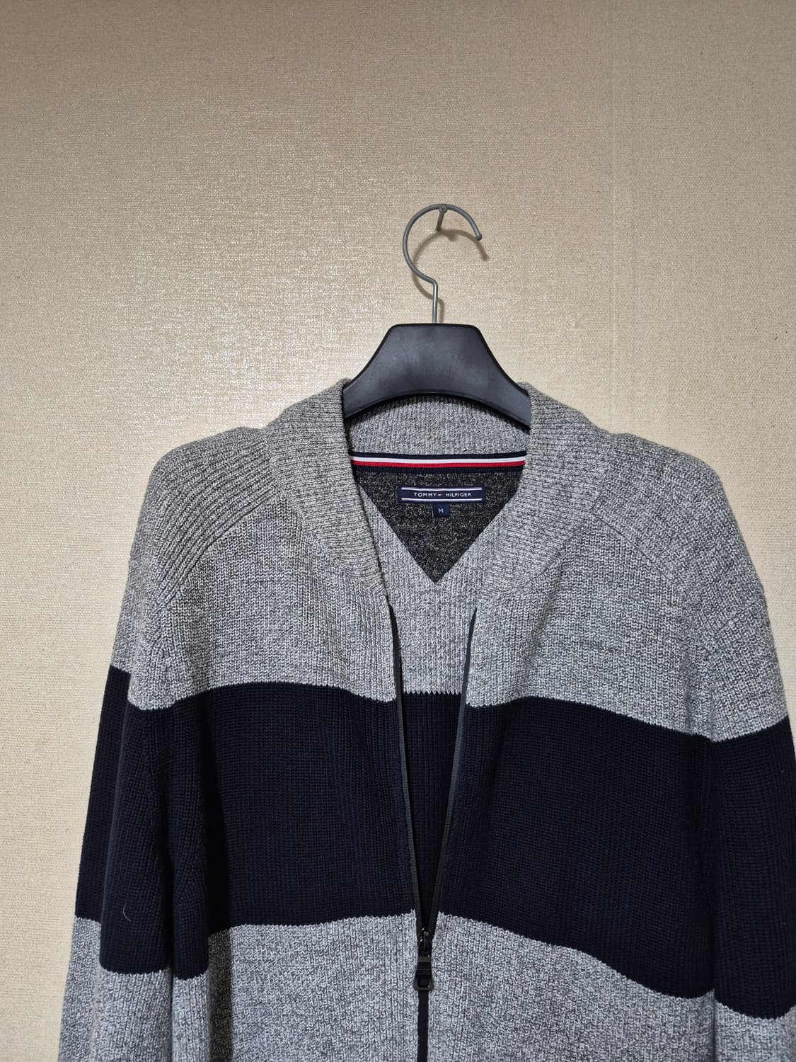 타미힐피거 스트라이프 집업 가디건 상품이미지3