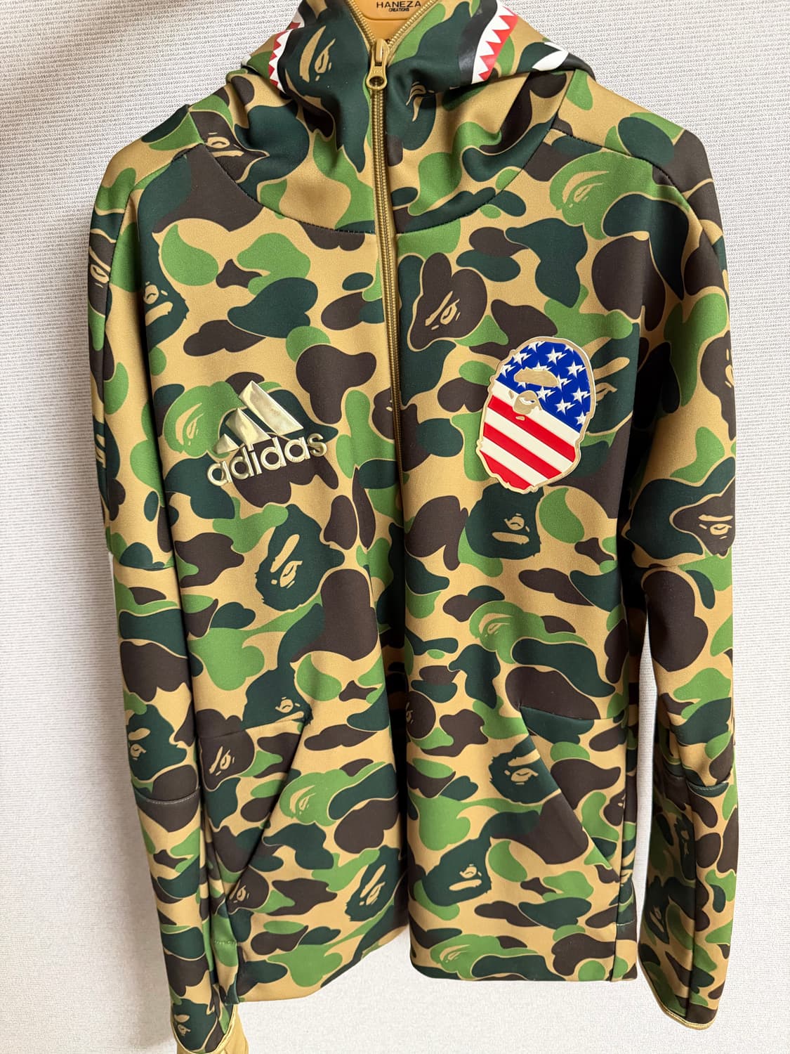 아디다스 x 베이프 샤크 후드집업 상품이미지2