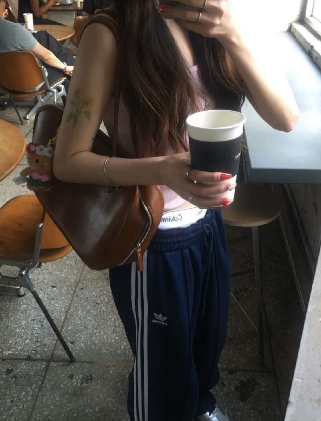 아디다스 아디컬러 배기핏 파이어드 트랙팬츠 상품이미지2