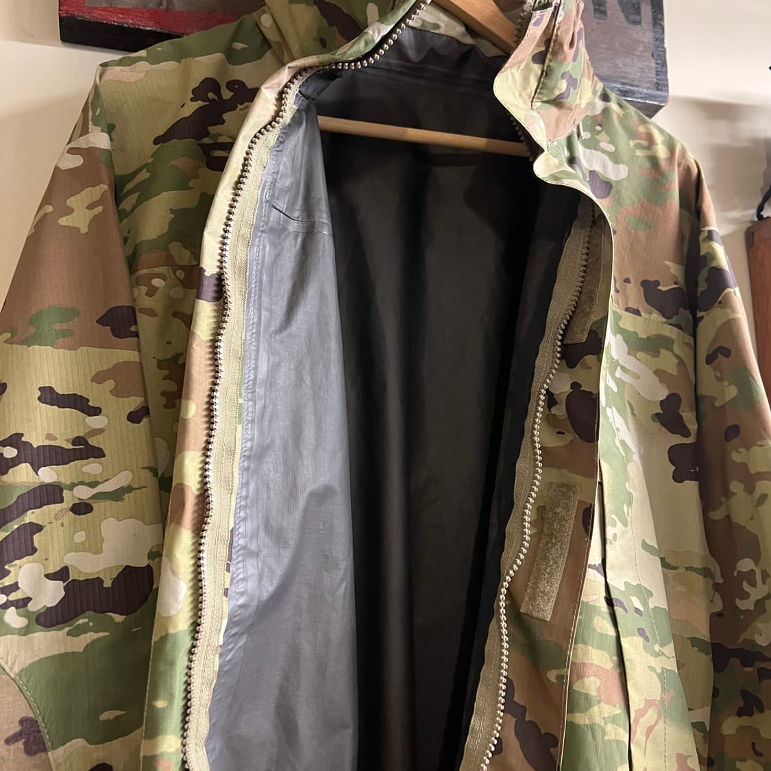 미군 오리지널 멀티캠 팩라이트 자켓 데드스탁 S / M / L / XL  상품이미지8